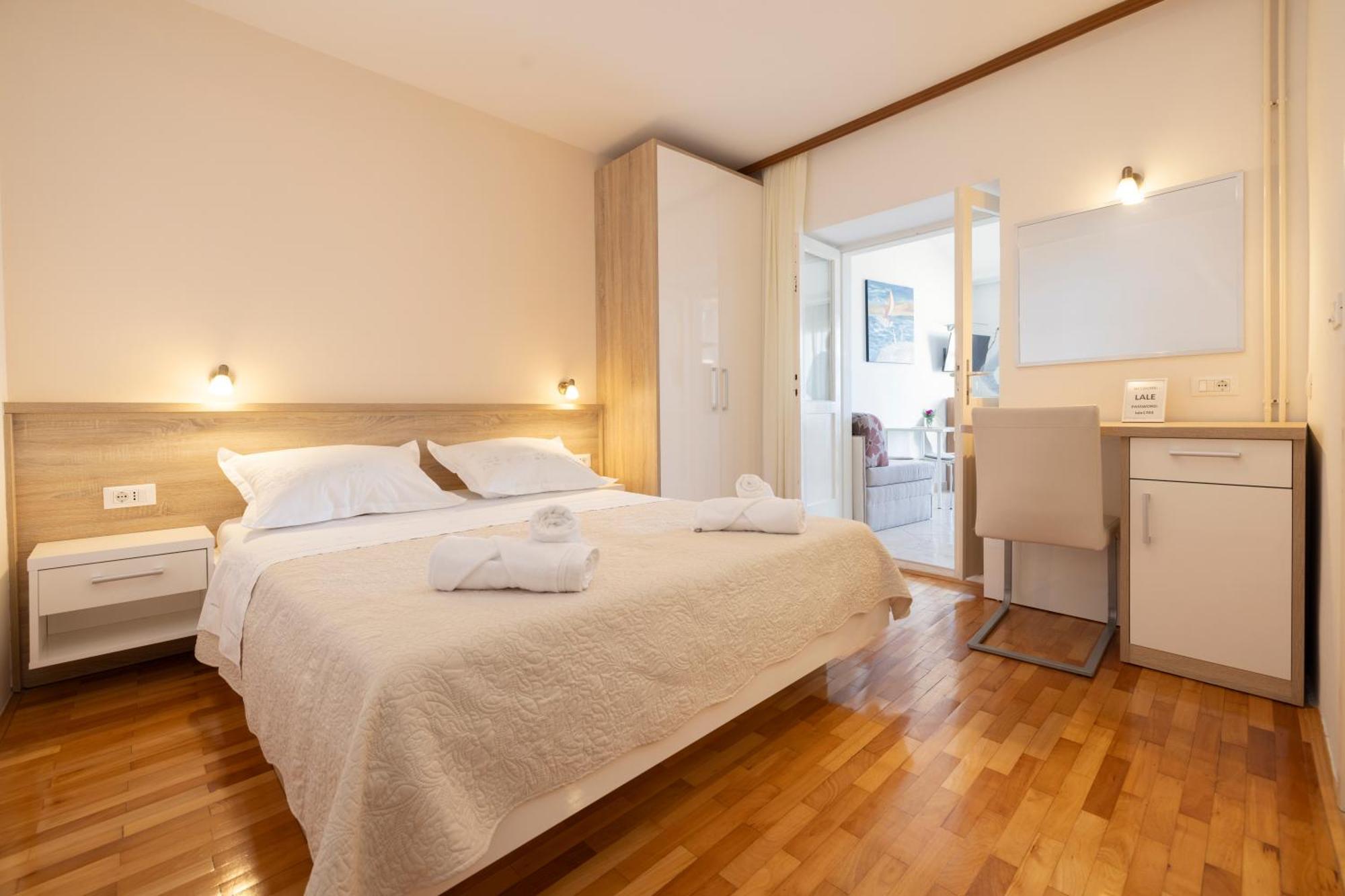 Apartmans Lale Brela Luaran gambar